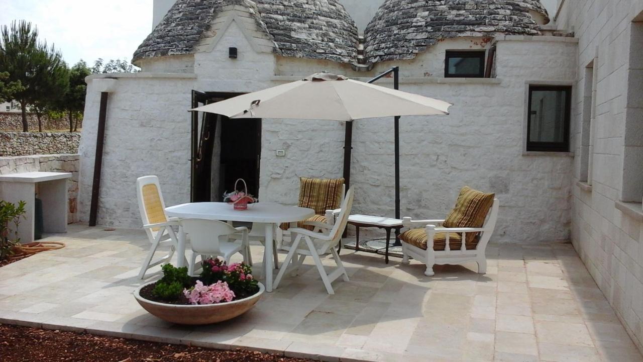 Trullo Sonia Nella Valle D'Itria Di Cisternino Villa Kültér fotó